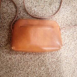 Universal Thread Brown Crescent Shoulder/Crossbody Bag, Zip Closure, Small